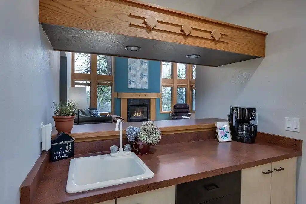 3rd image of 7122 Birchstone Dr Dr, Madison, WI 53719 | MLS# 2020469