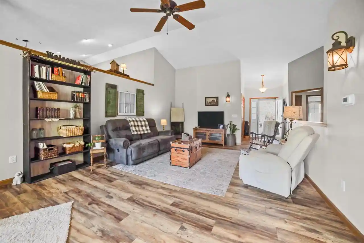 Homes for sale in Evansville, WI | 640 S 6th Street Street, Evansville, WI 53536 | MLS# 2020472