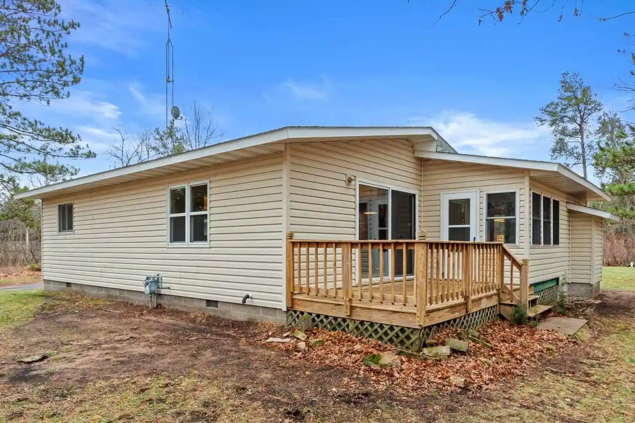 Homes for sale in Nekoosa, WI | 382, 384 Bromley Way Way, Nekoosa, WI 54457 | MLS# 2020512