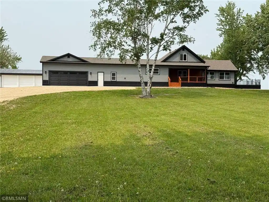Photo 1 of Single family home for sale at 1616 130 Avenue Avenue, New Richmond, WI 54017 | MLS# 7053459 | Listing updated on 2026-08-10