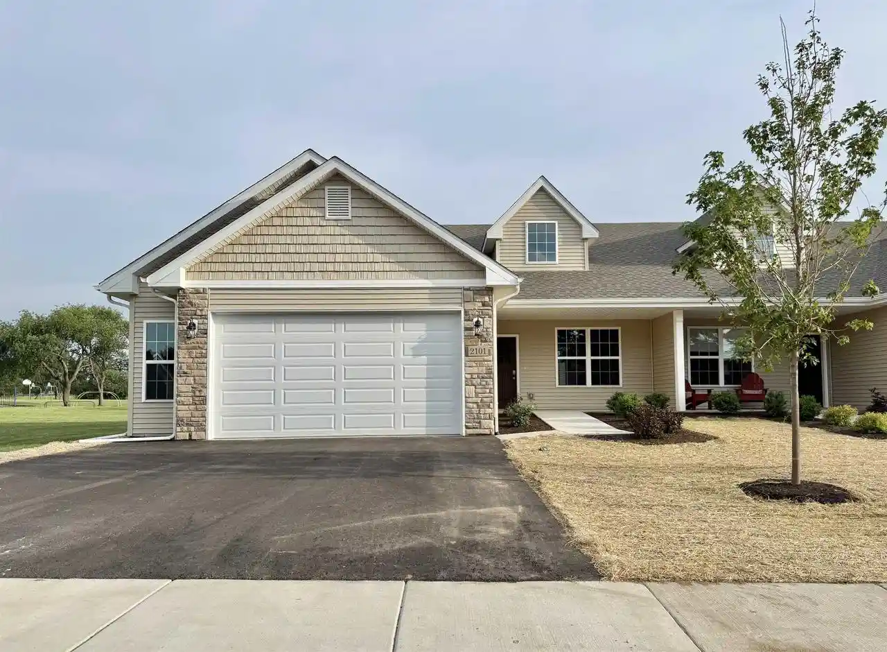 Homes for sale in Janesville, WI | 2101 W Conde Street Street, Janesville, WI 53546 | MLS# 2020547