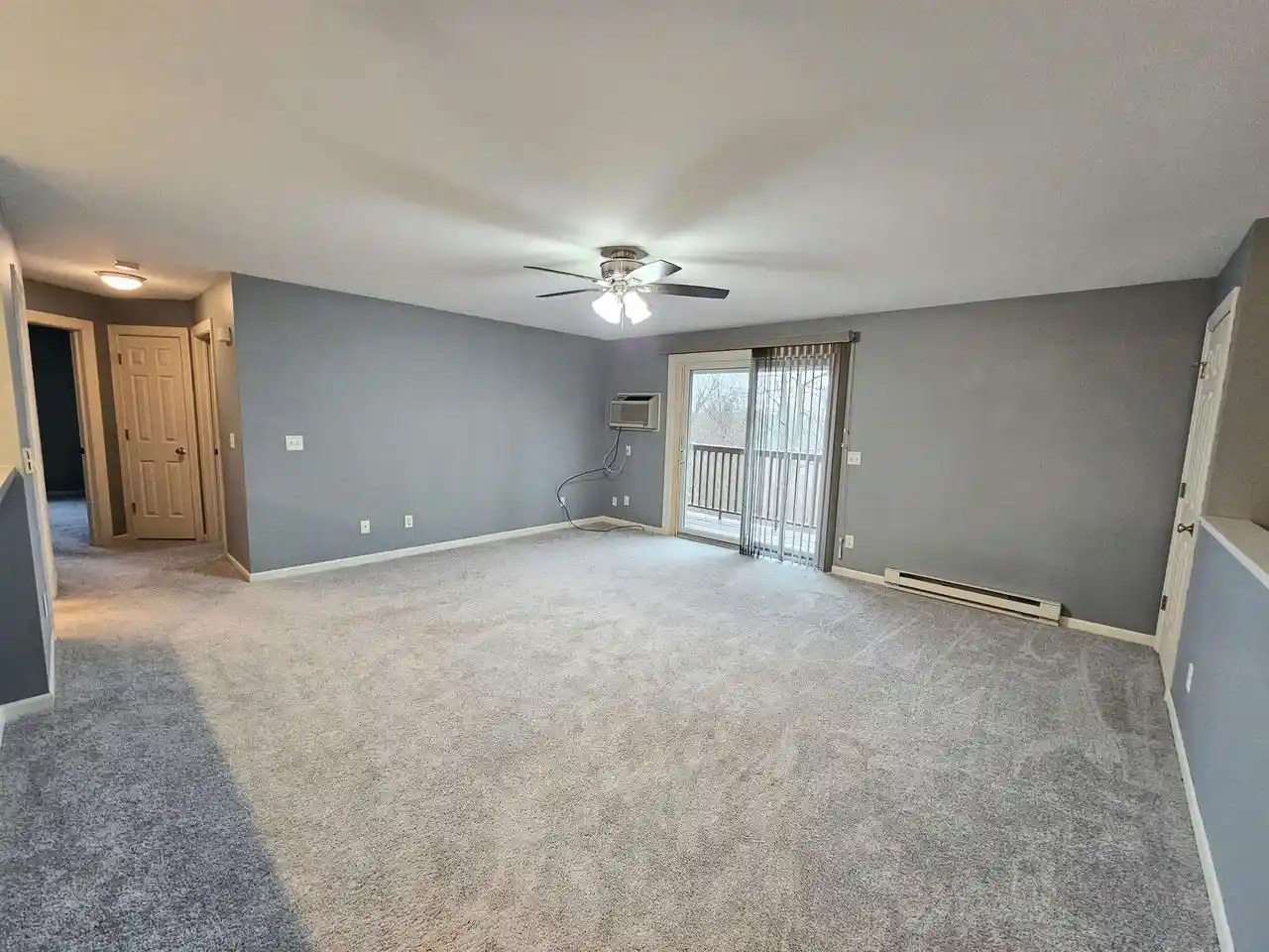 image of 231 Country Side Ct Ct, Waupaca, WI 54981