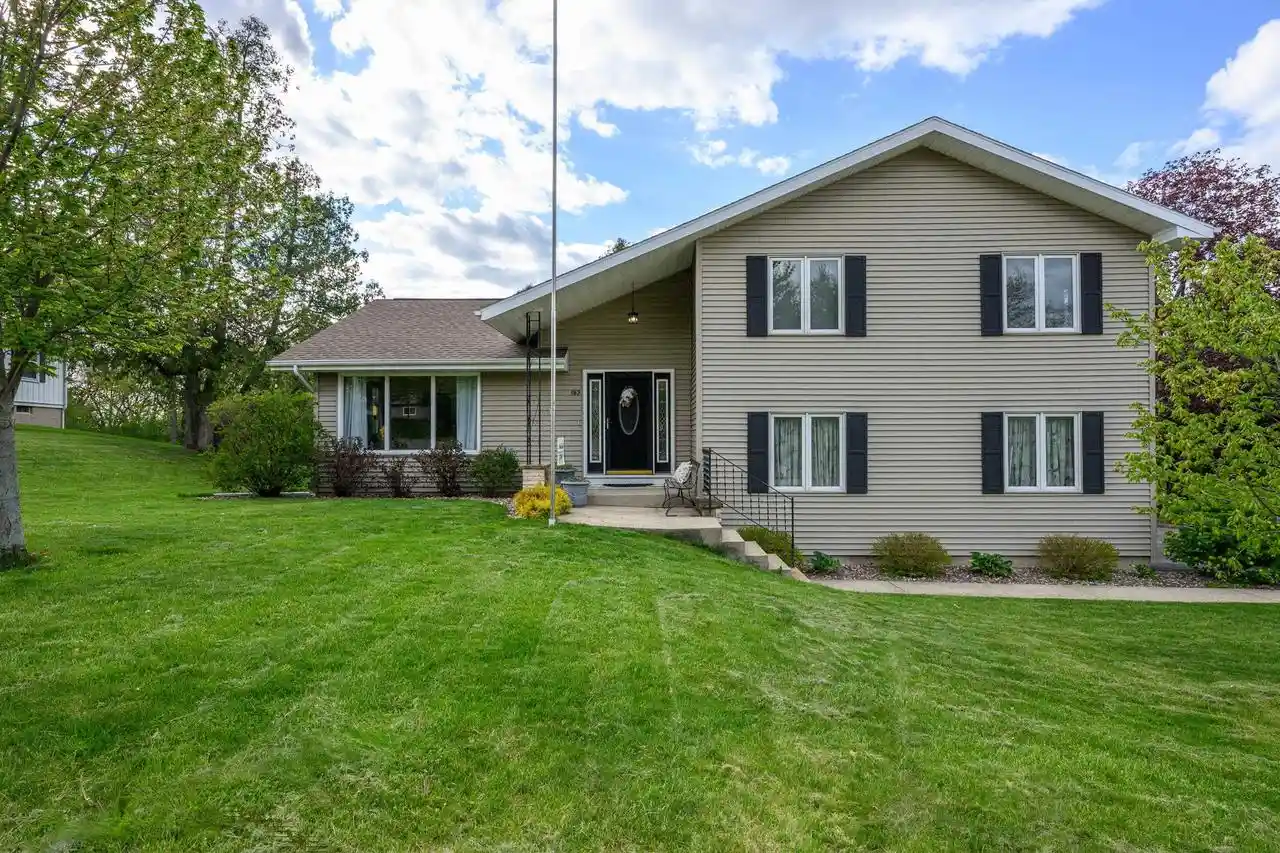 Homes for sale in Milton, WI | 183 Green Hill Circle Circle, Milton, WI 53563 | MLS# 2020604
