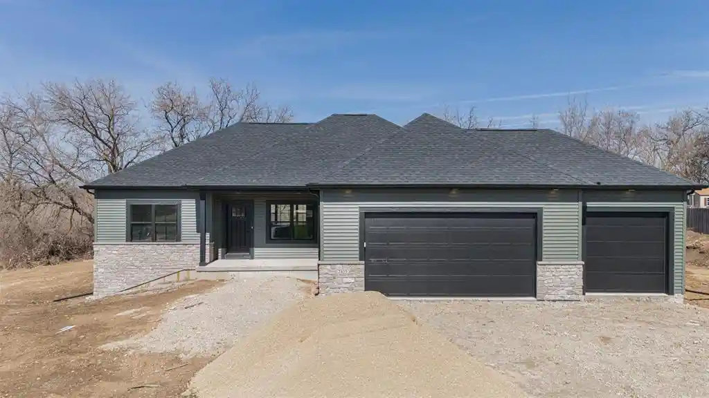 Homes for sale in Ripon, WI | 333 Drumlin Loop Loop, Ripon, WI 54971 | MLS# 2020620