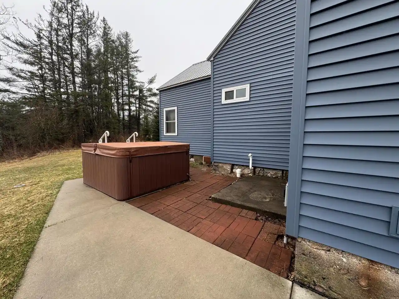 Photo 4 of Single family home for sale at 15104 State Hwy 32 Hwy Hwy, Lakewood, WI 54138 | MLS# 1957732 | Listing updated on 2026-07-23
