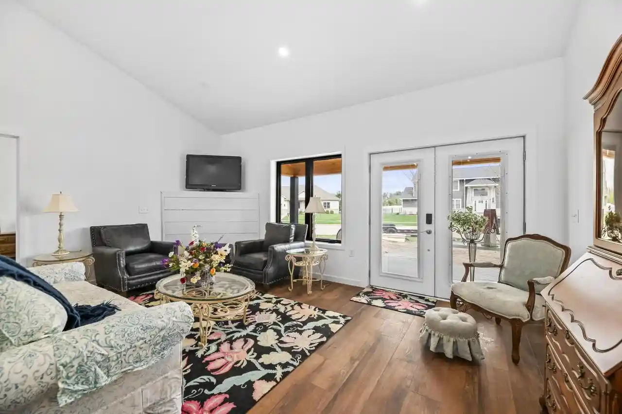 4th image of 1401 Devon Road Road, Burlington, WI 53105 | MLS# 1957734