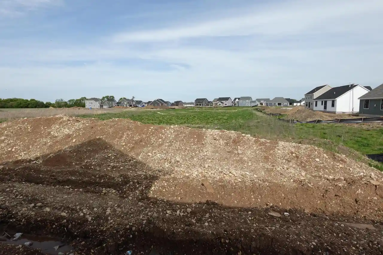 3rd image of 1713 Switchgrass Street Street, Oconomowoc, WI 53066 | MLS# 1957763