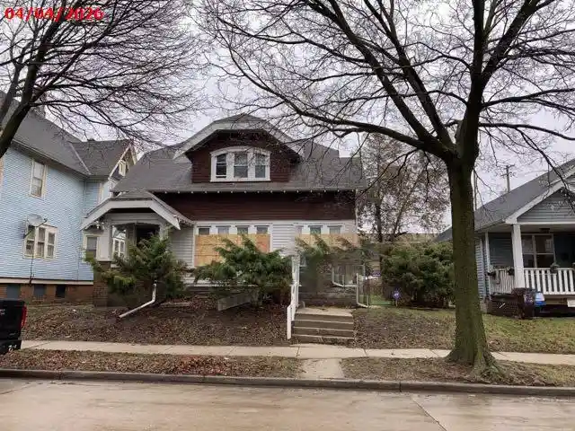 Homes for sale in Milwaukee, WI | 1834 N 28th Street Street #1834B, Milwaukee, WI 53208 | MLS# 1957801