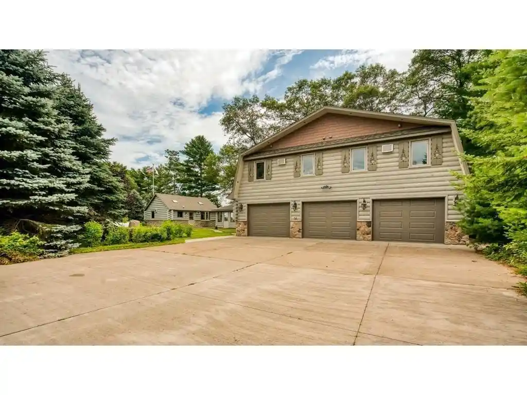 Photo 3 of Single family home for sale at 3915 County Road A, Webster, WI 54893 | MLS# 1600055 | Listing updated on 2026-09-09