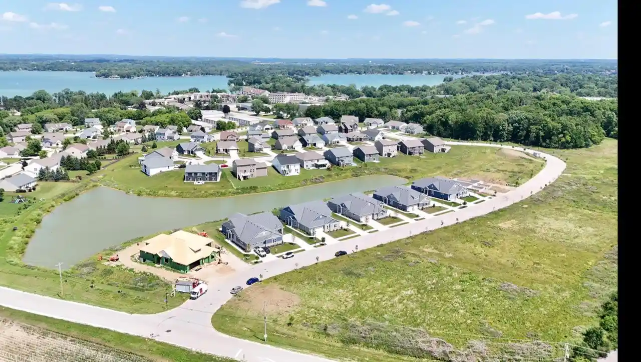 1st image of 1508 Weston Ridge Road Road, Oconomowoc, WI 53066 | MLS# 1957862