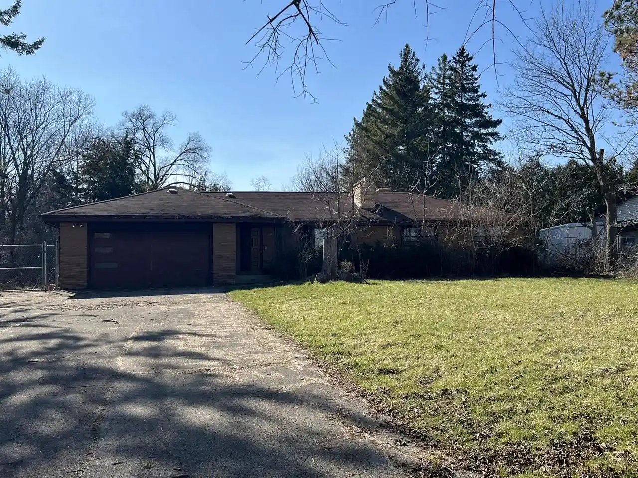 Homes for sale in Milwaukee, WI | 6505 N 107th Street Street, Milwaukee, WI 53224 | MLS# 1957889
