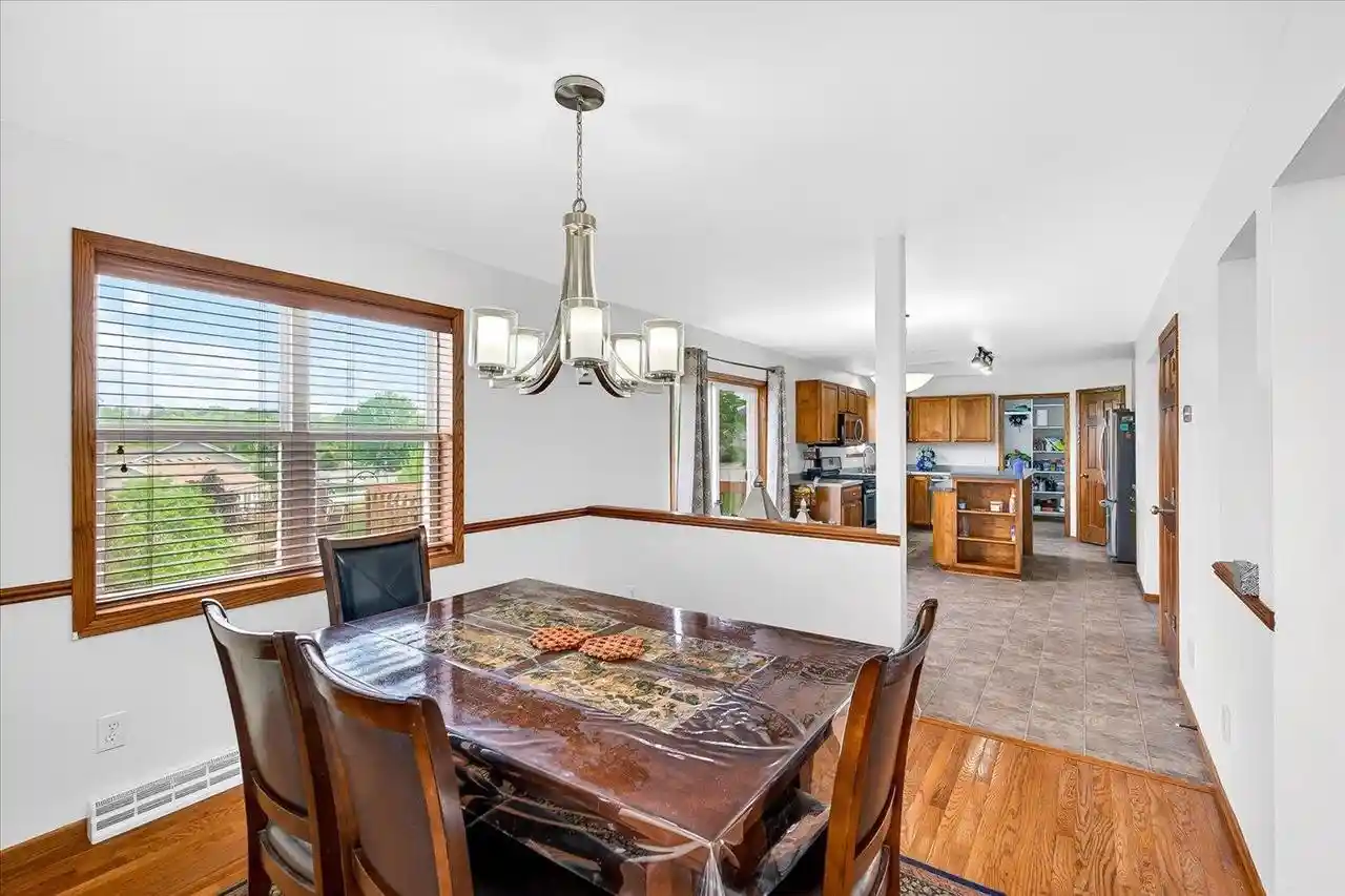 70th image of 26 Yarrow Circle Circle, Madison, WI 53719 | MLS# 2020741