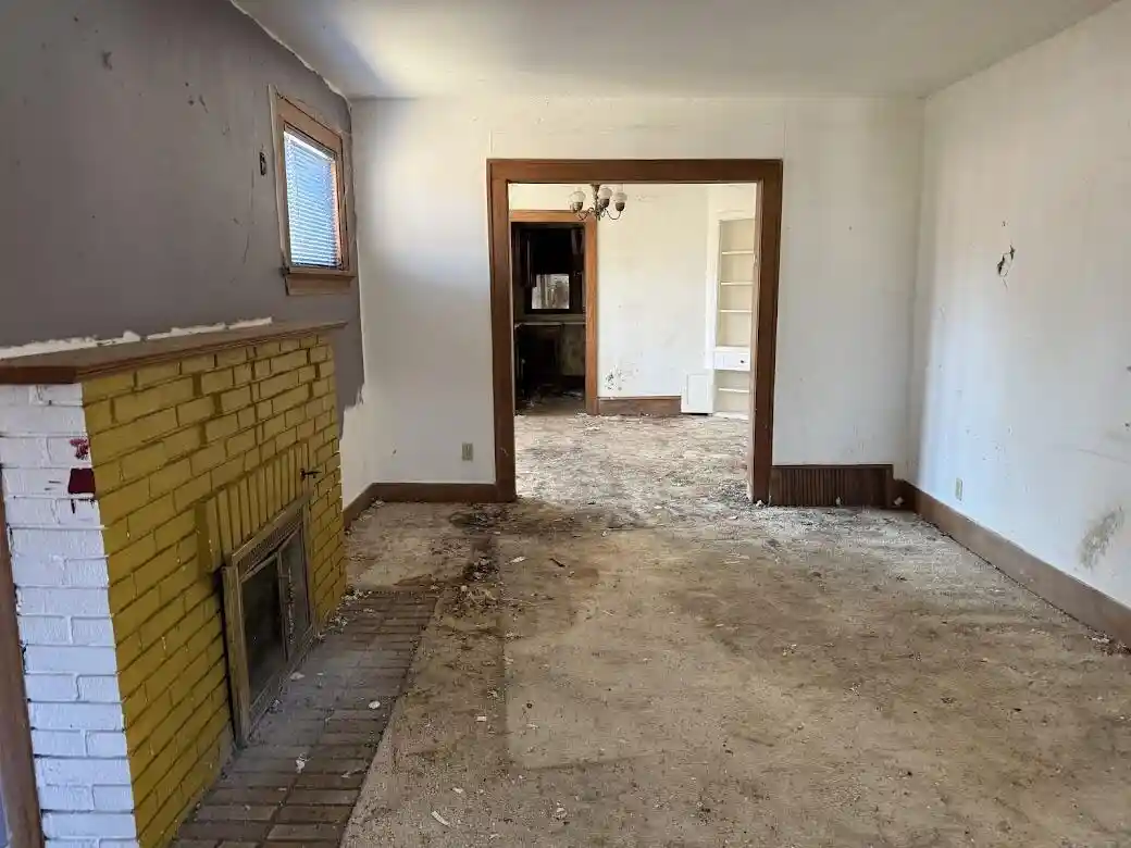 Homes for sale in Milwaukee, WI | 2351 E Euclid St St, Milwaukee, WI 53207
