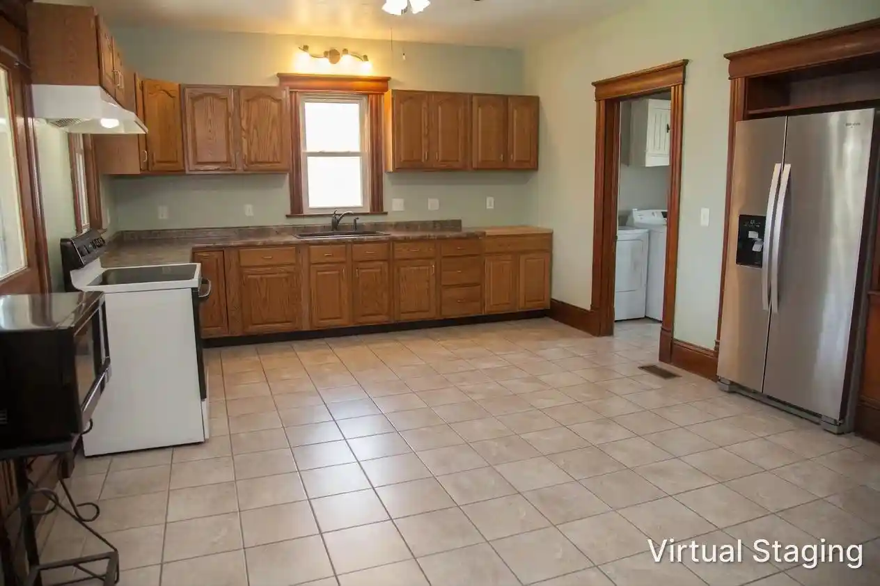 3rd image of 886 N Central Ave Ave, Florence, WI 53581