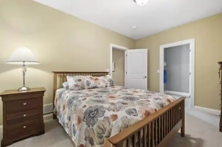 45th image of 224 E Lloyd Street Street, Milwaukee, WI 53212 | MLS# 1958021