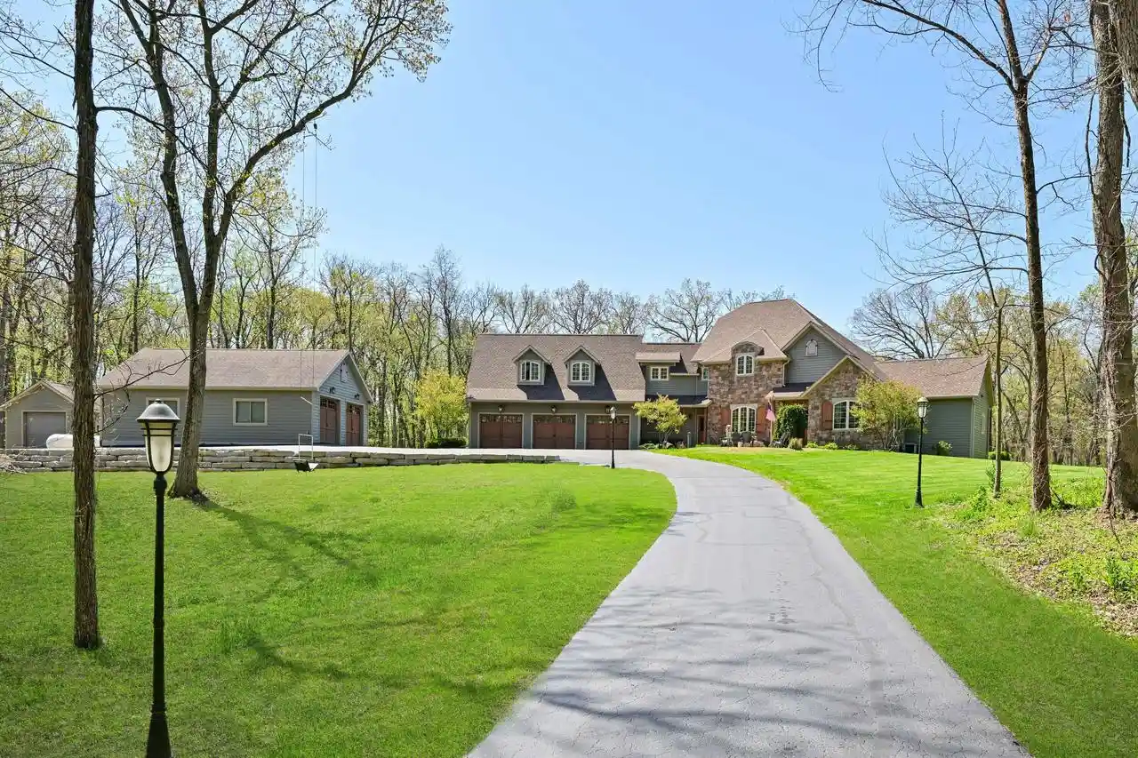 Homes for sale in Delavan, WI | N4161 Kenney Lane Lane, Delavan, WI 53115 | MLS# 1958310