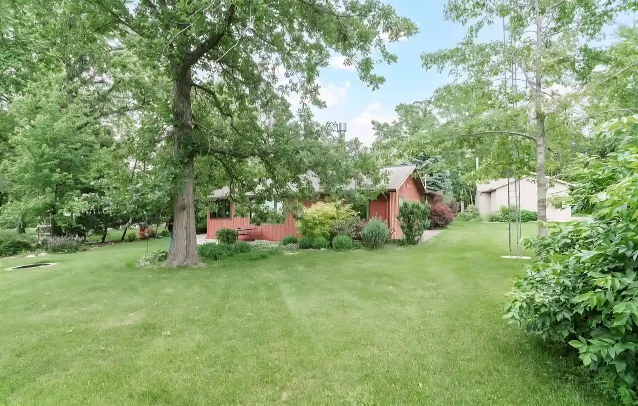 Homes for sale in Malone, WI | 9806 Highland Park Dr Dr, Malone, WI 53049 | MLS# 50323826