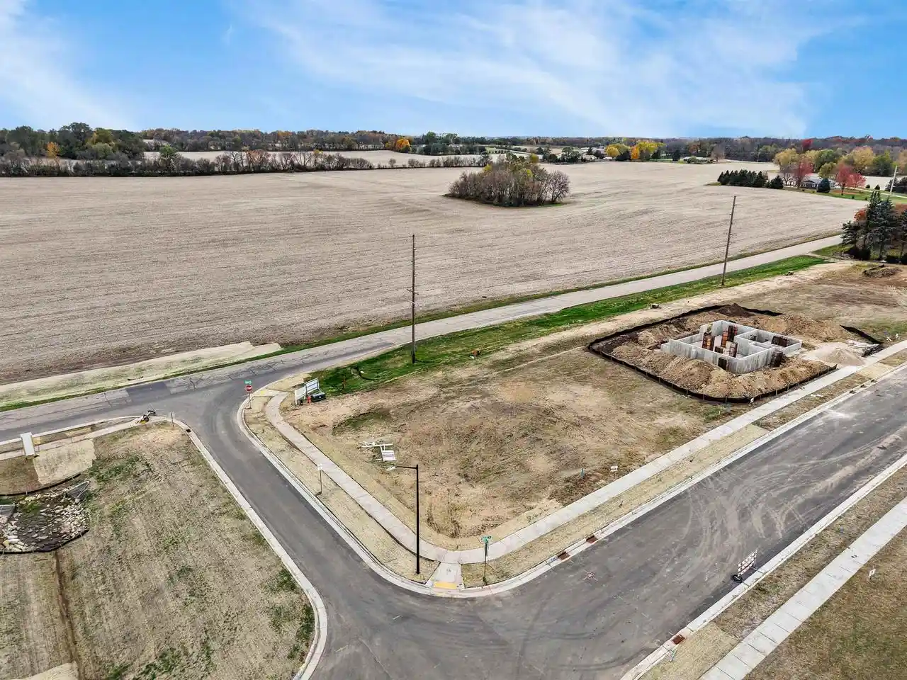 5th image of 317 Dahlia Dr Dr, Stoughton, WI 53589 | MLS# 2020961
