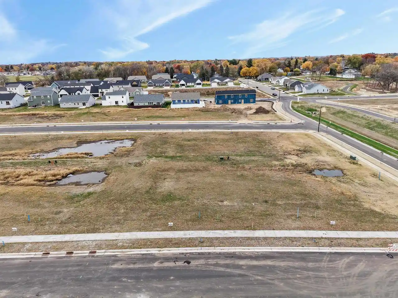 3rd image of 328 Dahlia Dr Dr, Stoughton, WI 53589 | MLS# 2020967