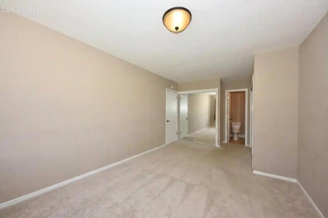 Homes for sale in Greenfield, WI | 3935 S 84th Street Street #4, Greenfield, WI 53228 | MLS# 1958343
