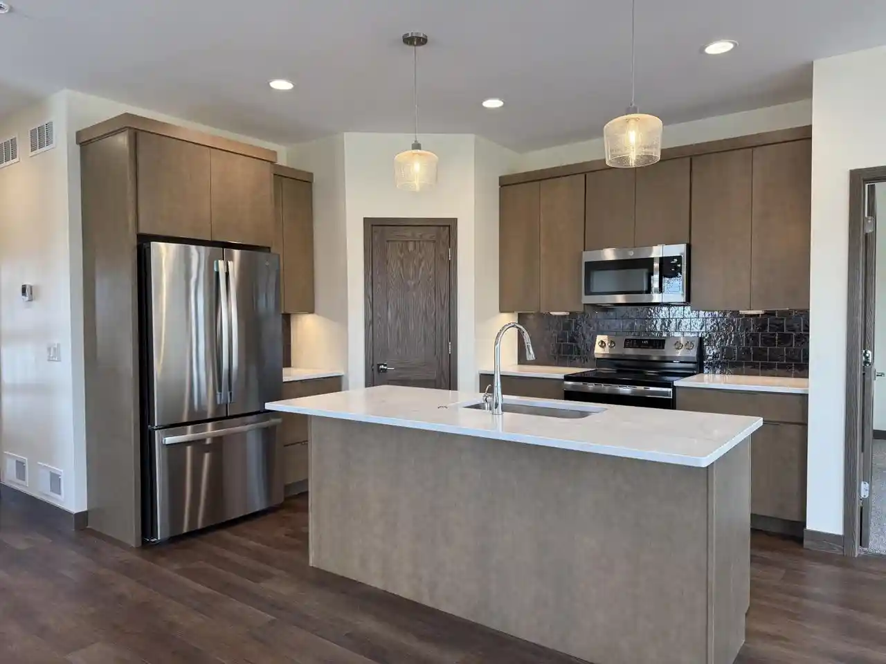 2nd image of 214 Whitetail Ln Ln, Deerfield, WI 53531
