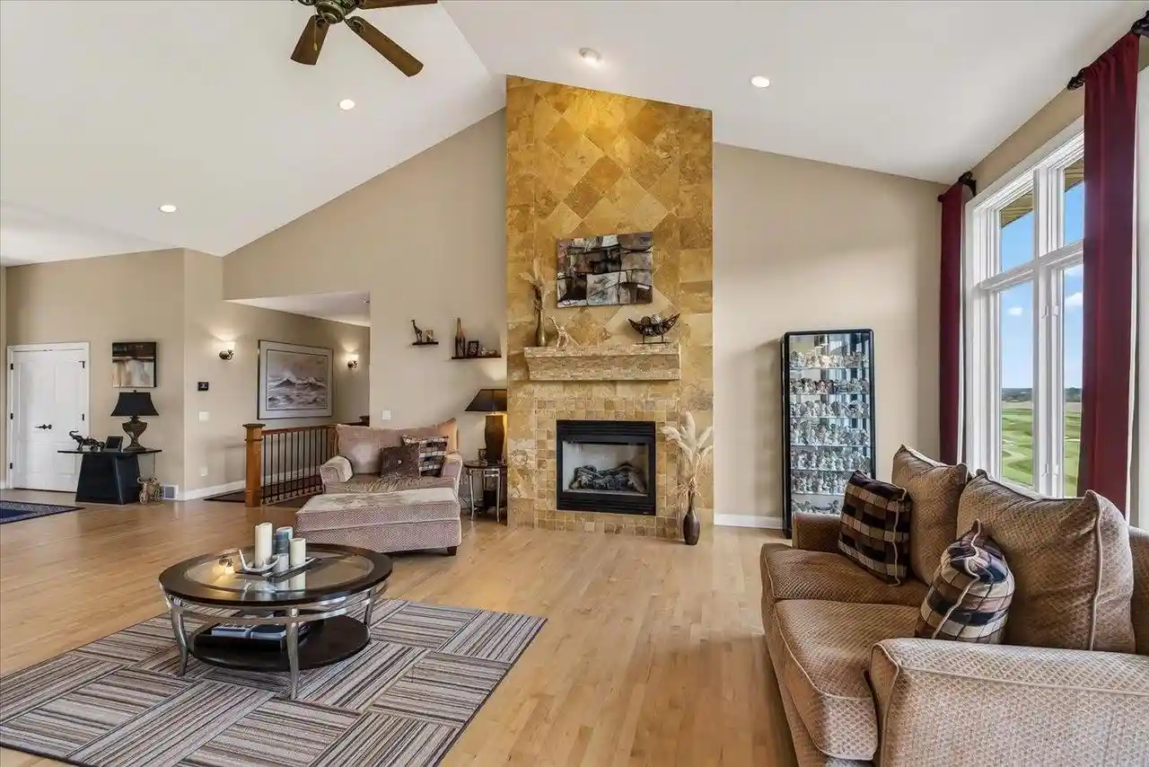 4th image of 1053 Winged Foot Dr Dr, Oregon, WI 53575 | MLS# 2021000