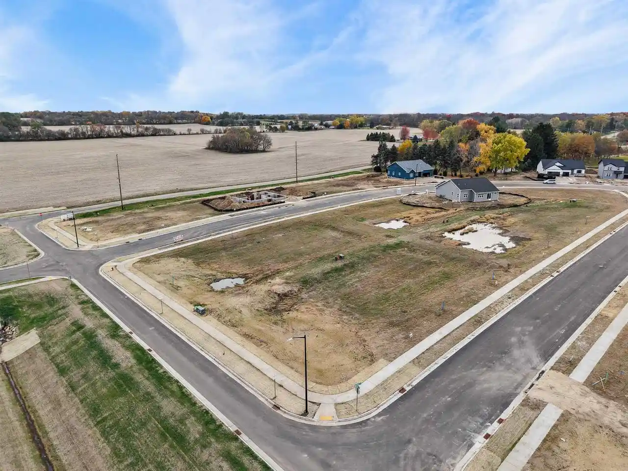 8th image of 311 Wild Rose Way Way, Stoughton, WI 53589 | MLS# 2021003