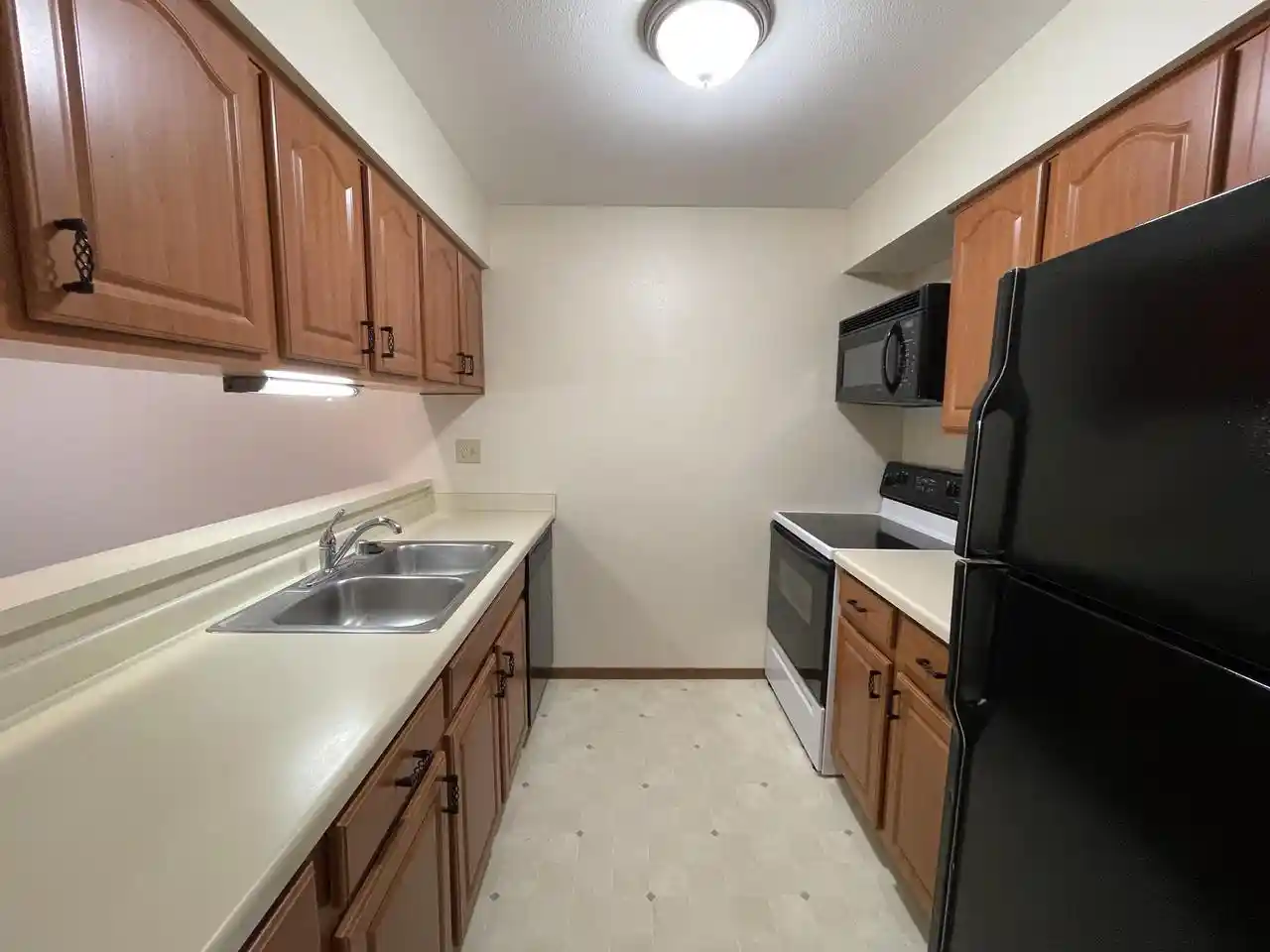 image of 825 N Gammon Rd Rd, Madison, WI 53717