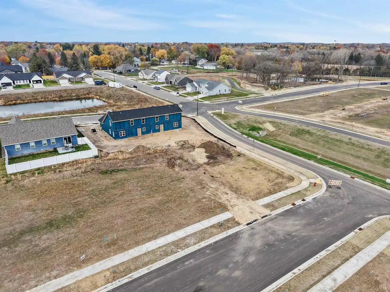 8th image of 318 Wild Rose Way Way, Stoughton, WI 53589 | MLS# 2021017