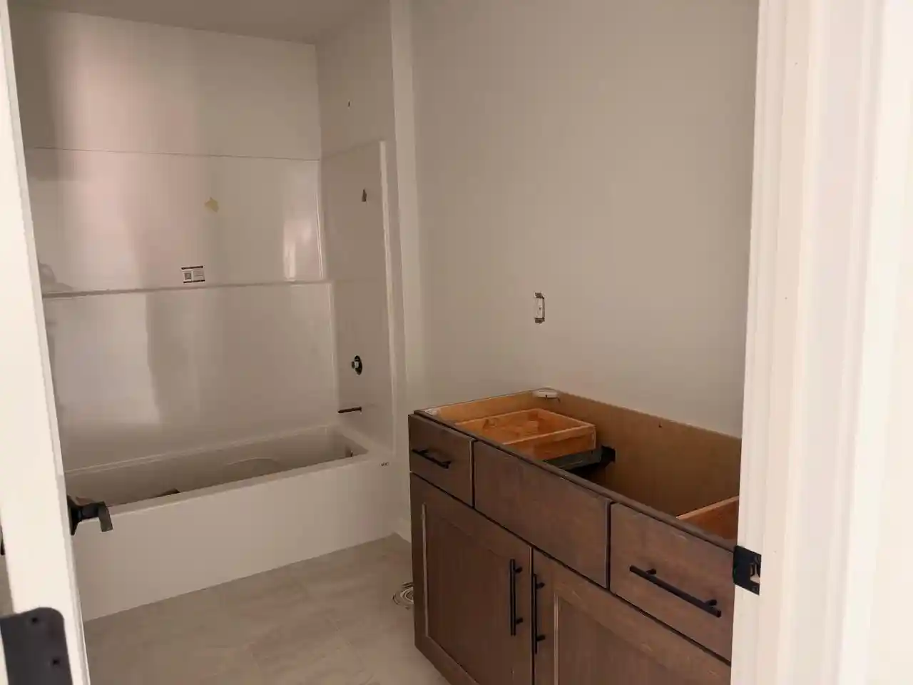 Photo 4 of Single family home for sale at 3805 White Oak Way, Waukesha, WI 53188 | MLS# 1958434 | Listing updated on 2026-10-18