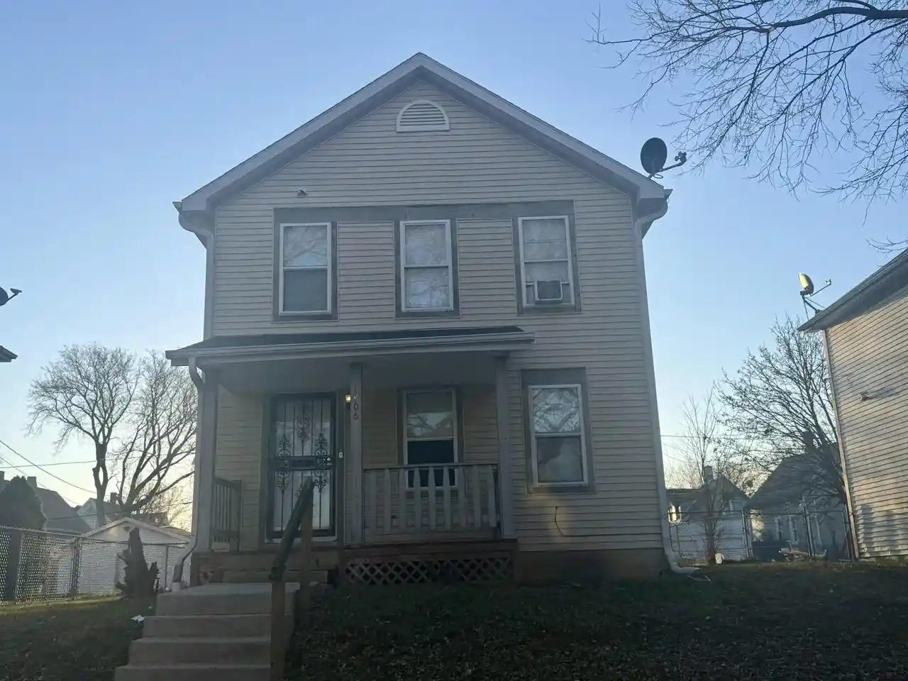 Homes for sale in Milwaukee, WI | 1806 N 24th Street Street, Milwaukee, WI 53205 | MLS# 1958436