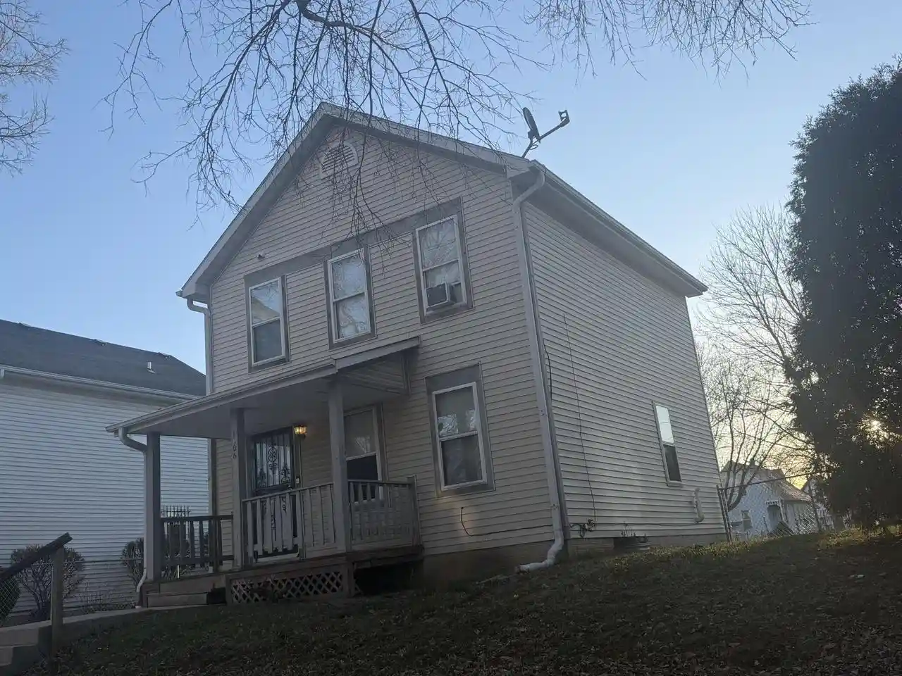 Homes for sale in Milwaukee, WI | 1806 N 24th Street Street, Milwaukee, WI 53205 | MLS# 1958436