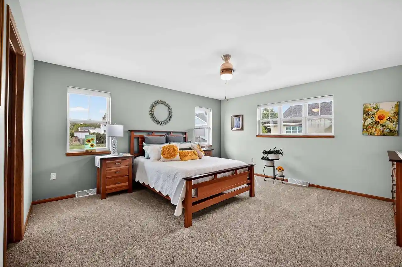 4th image of 5124 Merwood Ln Ln, Madison, WI 53718