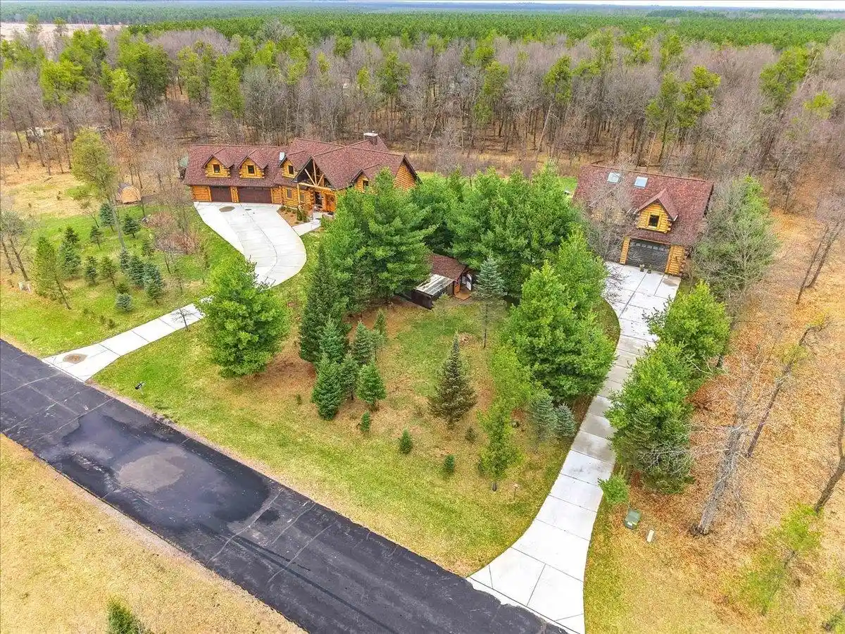 Homes for sale in Nekoosa, WI | 945 N Walden Way Way, Nekoosa, WI 54457 | MLS# 2021068