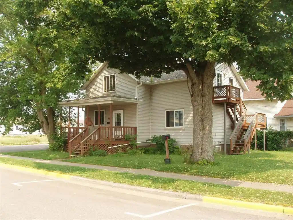 Photo 1 of Single family home for sale at 284 1st Street Street, Park Falls, WI 54552 | MLS# 1600014 | Listing updated on 2026-08-25