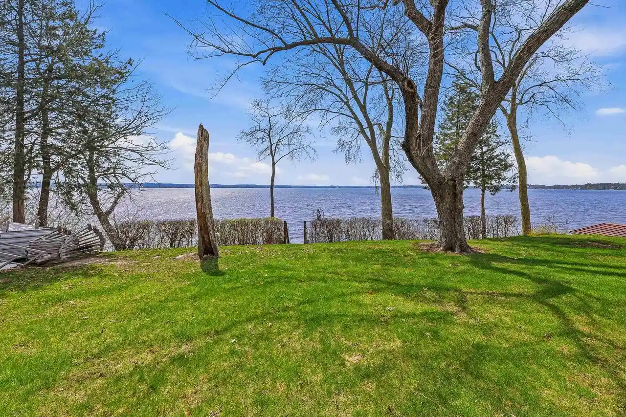 Homes for sale in Green Lake, WI | W3403 Orchard Avenue Avenue, Green Lake, WI 54941 | MLS# 2021182