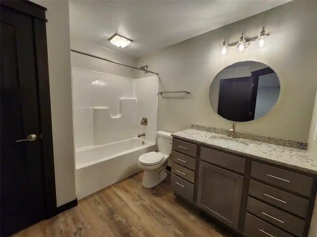 12th image of 742 Sequoia Lane Lane, Altoona, WI 54720 | MLS# 1600135