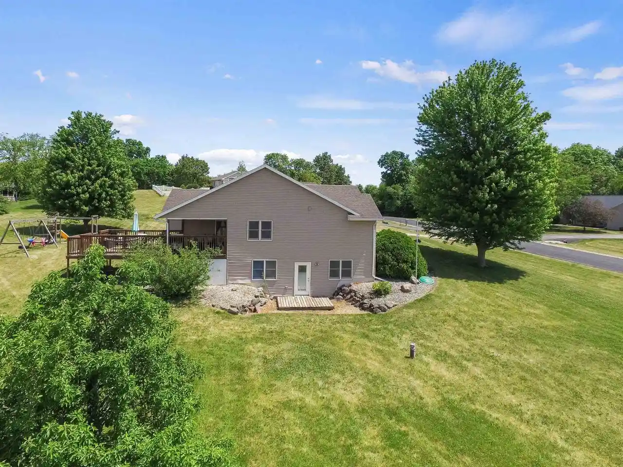 Homes for sale in Evansville, WI | 13072 W Woodworth Dr Dr, Evansville, WI 53536 | MLS# 2021215