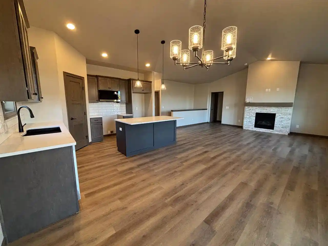 Photo 1 of Single family home for sale at 715 Reed St, Neenah, WI 54956 | MLS# 50323943 | Listing updated on 2026-10-29