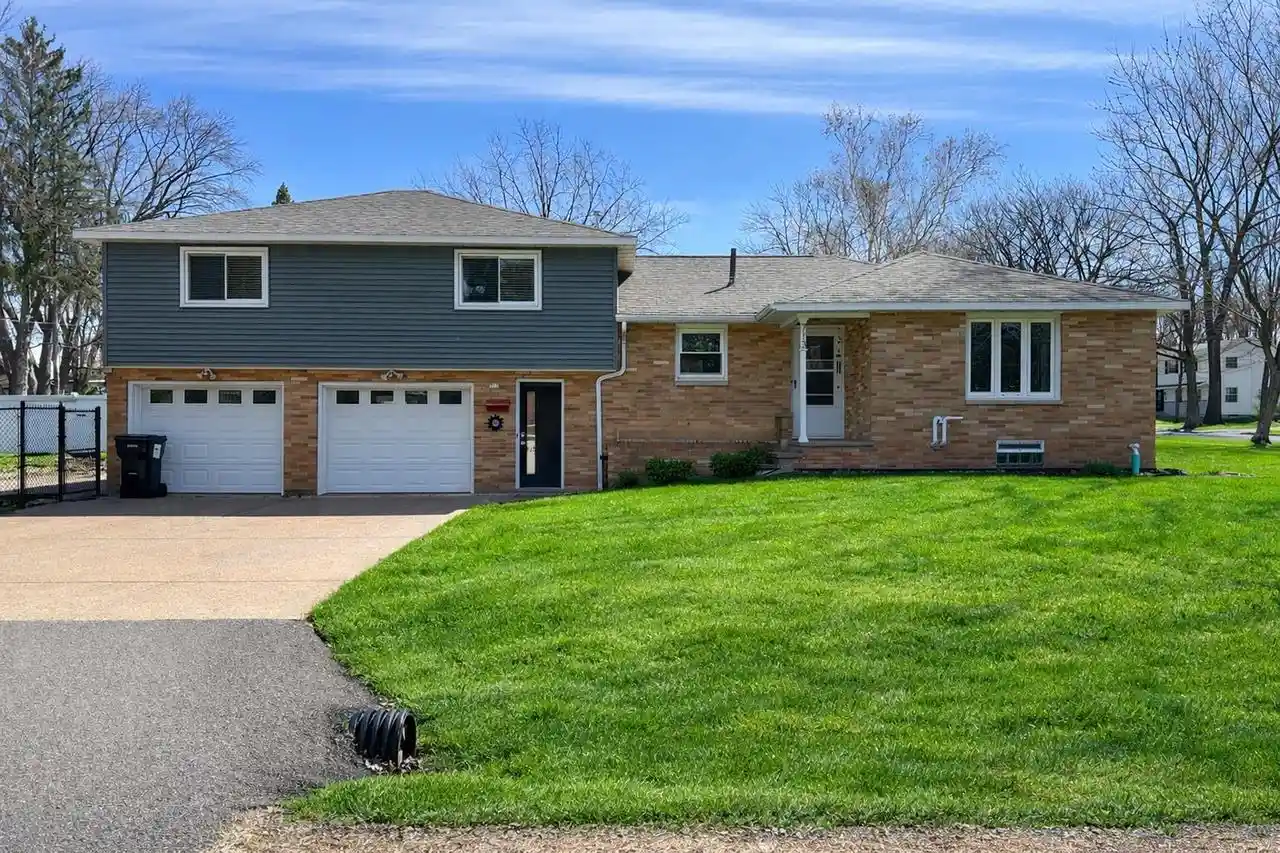 Homes for sale in Marshfield, WI | 713 S Maryknoll Avenue Avenue, Marshfield, WI 54449 | MLS# 22601536
