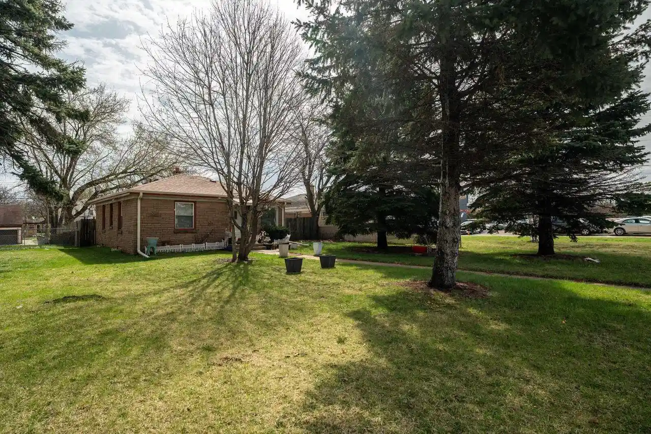 Homes for sale in Milwaukee, WI | 4826 N 76th Street Street, Milwaukee, WI 53218 | MLS# 1958690