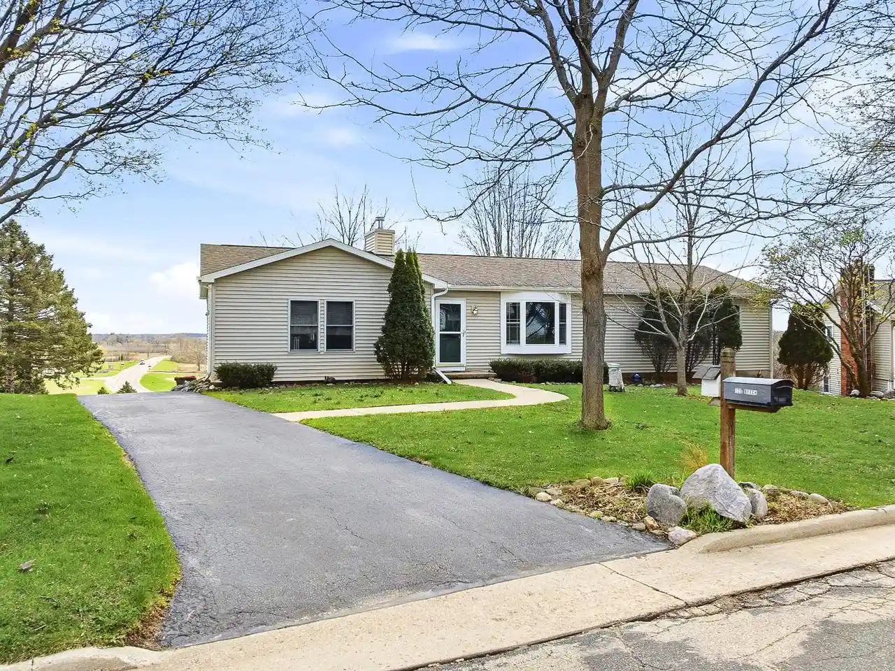 Homes for sale in Waterloo, WI | 120 Beech Road Road, Waterloo, WI 53594 | MLS# 2021244