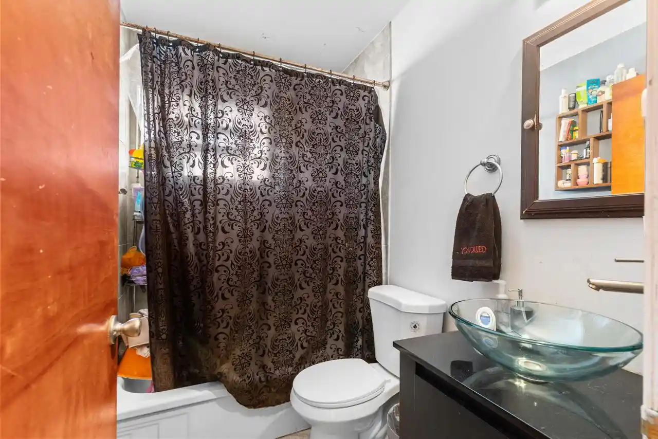 Homes for sale in Milwaukee, WI | 3636 S Quincy Avenue Avenue, Milwaukee, WI 53207 | MLS# 1958709