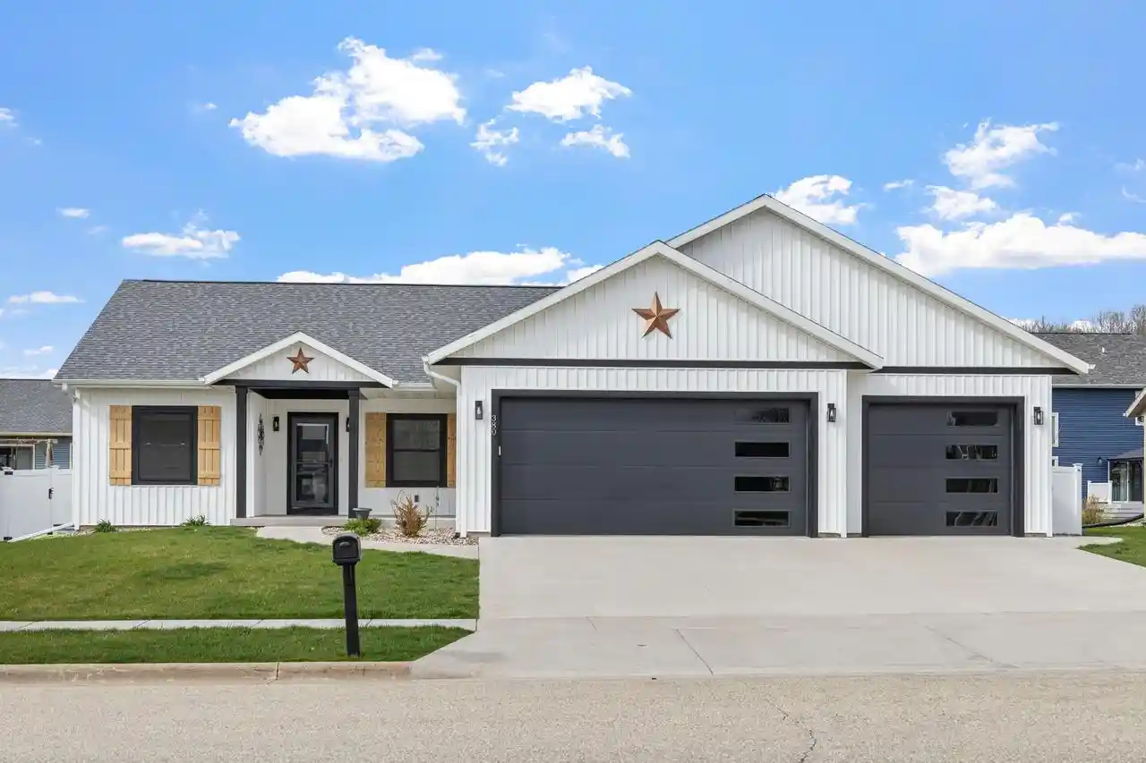Homes for sale in West Salem, WI | 380 Lakewood Street Street, West Salem, WI 54669 | MLS# 1958713