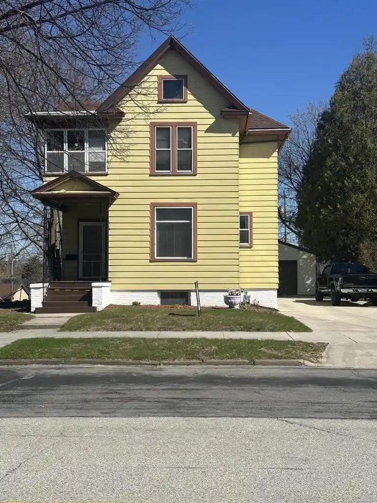 Homes for sale in Sheboygan, WI | 1416 Pennsylvania Avenue Avenue, Sheboygan, WI 53081 | MLS# 1958715