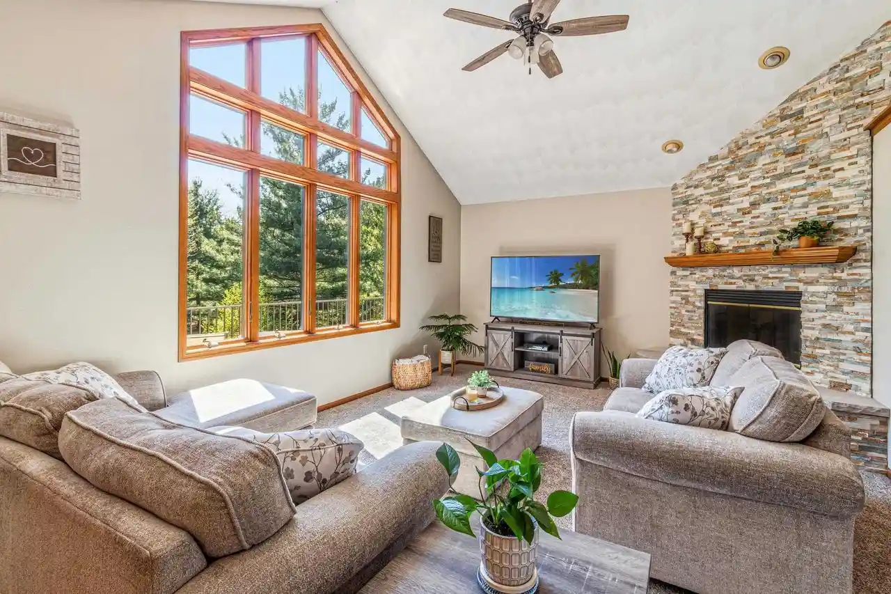 Homes for sale in Spring Green, WI | E4564 E Sherwood Dr Dr, Spring Green, WI 53588 | MLS# 2021272