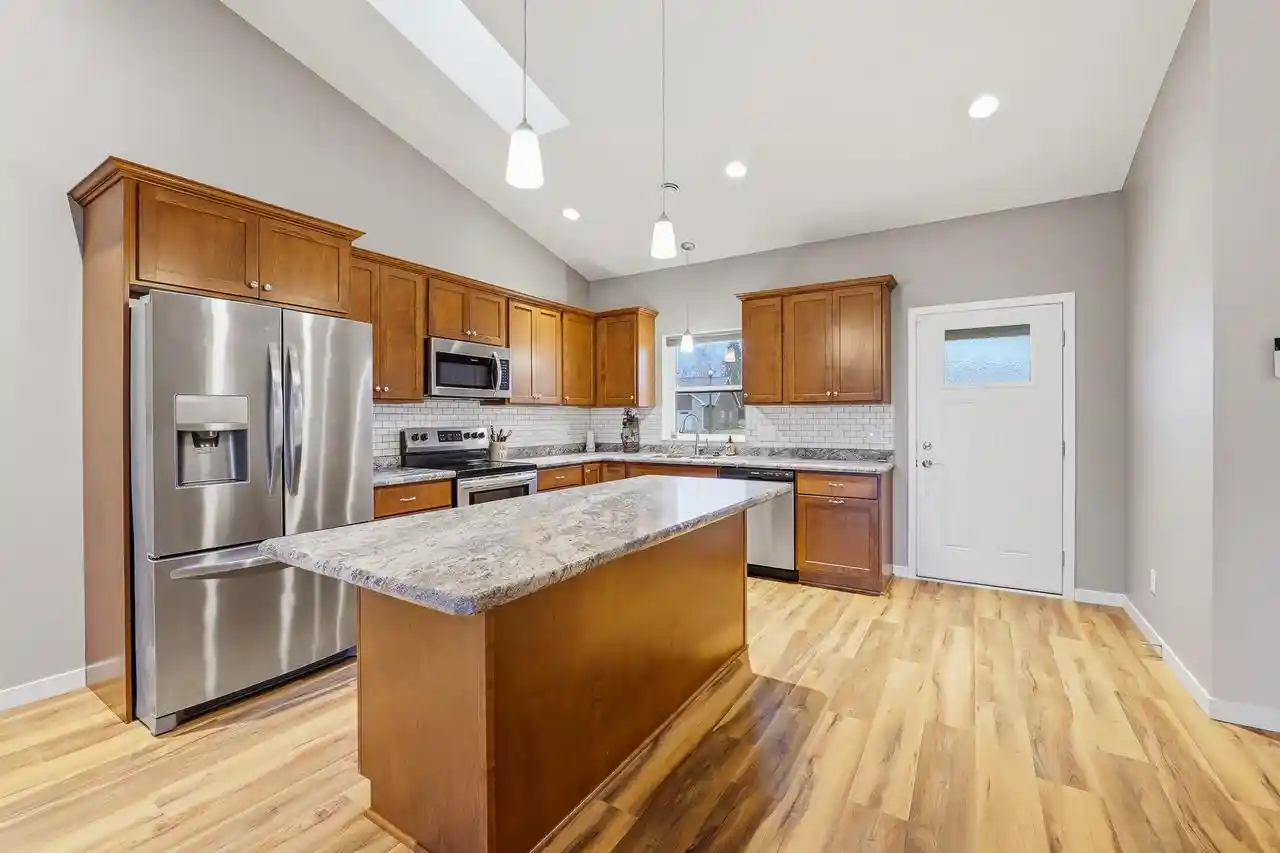 2nd image of 496 River Rd Rd, Columbus, WI 53925