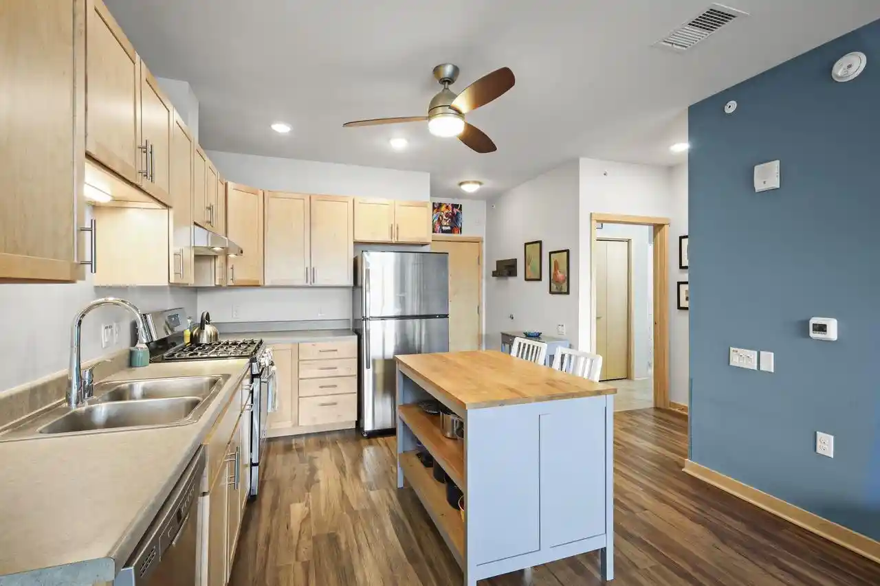 image of 107 Sutherland Ct Ct, Madison, WI 53704
