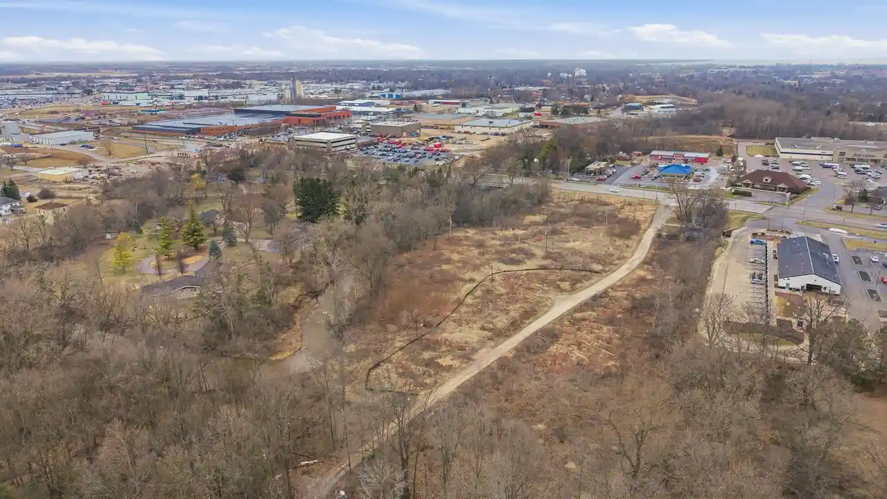 2nd image of 982 Woodbine Park Road Road, Fond Du Lac, WI 54935 | MLS# 1958811
