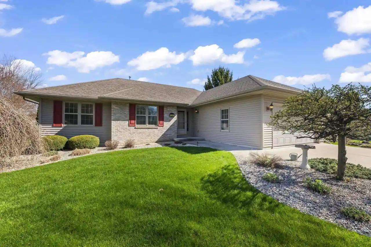 Homes for sale in Watertown, WI | 536 South Street Street, Watertown, WI 53094 | MLS# 1958812